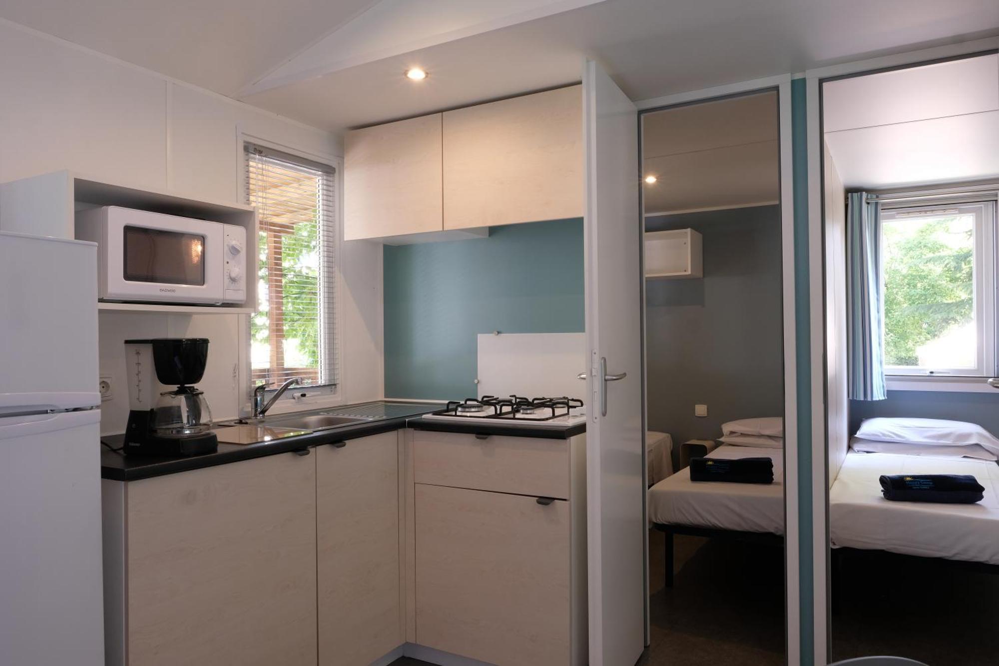 Happy Camp Mobile Homes In Camping Villaggio Lamaforca Carovigno Eksteriør bilde